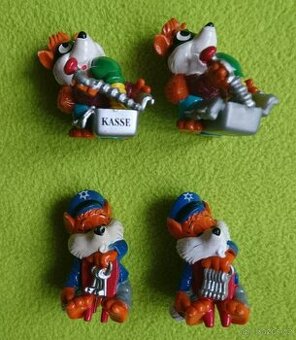 Kinder figurky - Lišky -varianty-počet klíčů, nápis