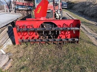 Sněhová fréza na traktor