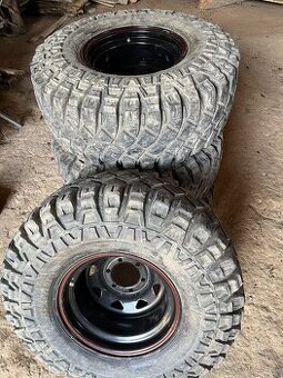 Maxxis Crawler 35x12,5 r15 et-50 10J