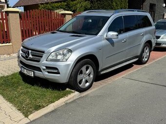 Mercedes-Benz GL 350 CDI 7 míst tažné zařízení na 3500kg