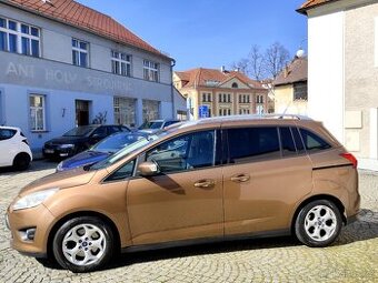 Ford C-Max Grand, posuvné dveře, rozvody udělané