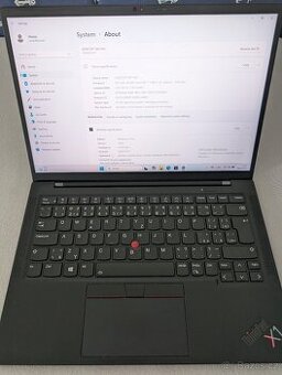 Lenovo ThinkPad X1 Carbon