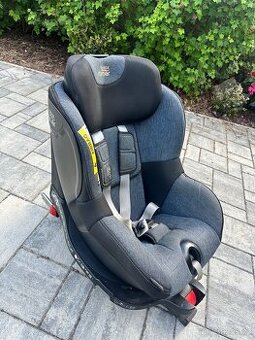 Autosedacka Britax Römer Dualfix M i-size do 18 kg / 4 let