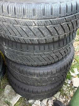 Prodám pneu 195/60r15