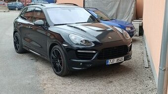 Porsche cayenne 4.8 V8 turbo Haman