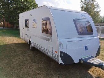 KNAUS 550FSK pro 6. Pevné palandy. R 2007. Stan. 100km/h