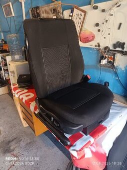 💵1-800kč💵Autosedačka LEAR