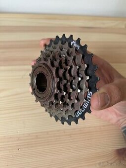Prodám Šroubovací vícekolečko SHIMANO MF-TZ500-6 - 1