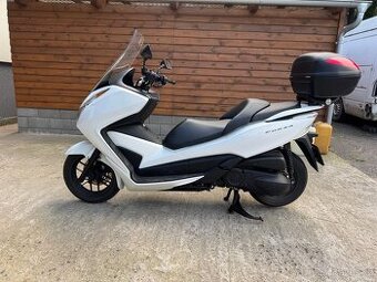 Honda Forza 300 ABS top stav