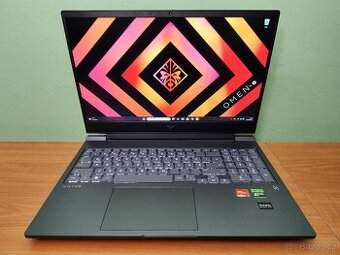 Nepoužitý Nitro V15,RTX 4060-Mux,i7-13gen-ZÁRUKA
