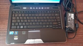 Prodám notebook Toshiba Satellite U500-17F