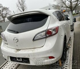 MAZDA 3 Rv 2012 Náhradní díly