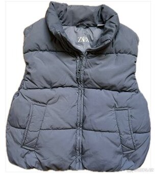 Krásná klučičí vestička Zara vel.98