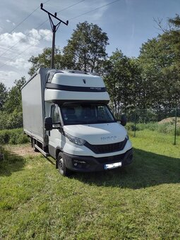 Řidič/ka plachtové dodávky – vnitrostátní přeprava
