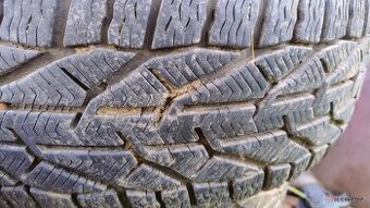 Pneu+ disky  kola 215/65 R16 zimní, SUV , 4x4 - 1
