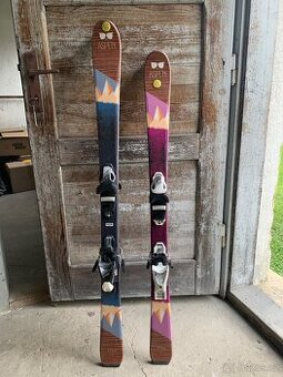 Dětské lyže 120 a 130 cm (Aspen Skis)