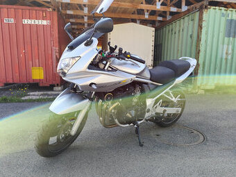SUZUKI BANDIT 650S