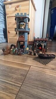 Lego piráti z Karibiku 4194/ rozbouřená zátoka