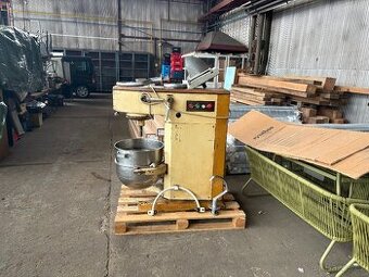 Robot RE 22 Alby + příslušenství