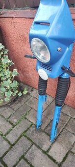 Manet Korado vidlice se světlem