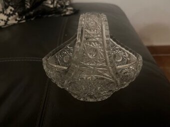 Broušený, křišťálový košík