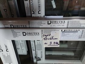 Nové plastové okna 90x60cm