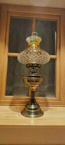 Prodám petrolejovou lampu