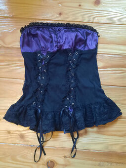 Různé dámské oblečení