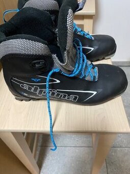 Boty na běžky velikost 39