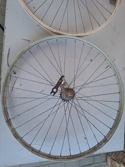 Ráfky na jízdní kolo Favorit a Velorex