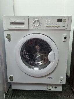 Vestavná pračka se sušičkou EWX147410W