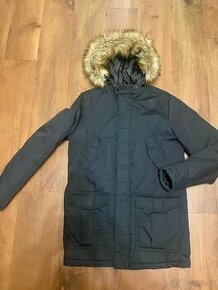 Chlapecká zimni bunda s kapucí Clockhouse, vel. XS