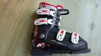 Lyžáky Nordica GPTJ stélka 21,5cm
