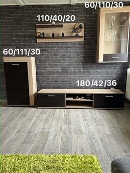 Prodám obývací stěnu s konferenčním stolkem