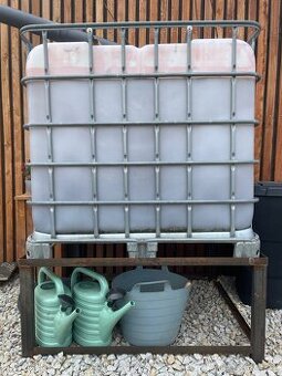 Stojan na IBC kontejner