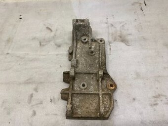 ŠKODA FELICIA 1.6MPI 1994-2001 - DRŽÁK KLIMAKOMPRESORU