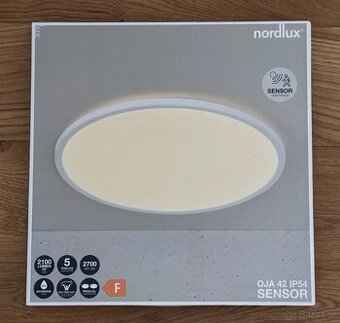 Nové stropní světlo Nordlux Oja 42, bílé