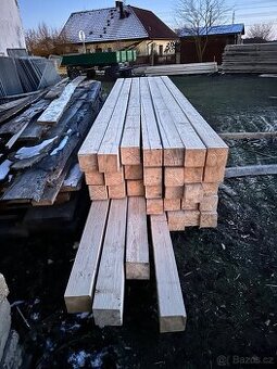 Smrkové suché trámy