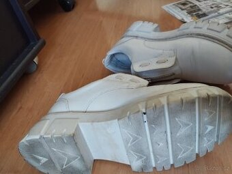 Polobotky vel. 37 (Deichman)