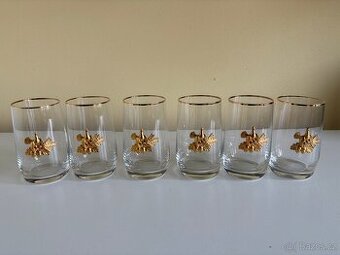 Skleničky s loveckým motivem