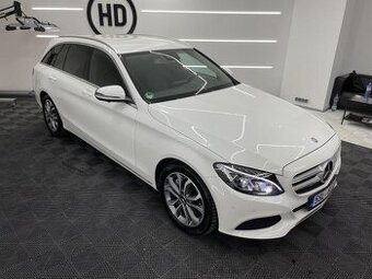 MERCEDES-BENZ C220d AVANTGARDE FL • TAŽNÉ • 360° • BURMESTER