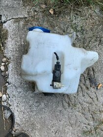 Nádržka ostřikovačů Bora Golf IV