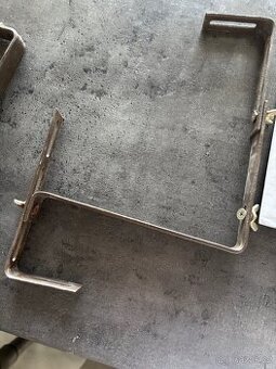 Držák truhlíku držák na truhlíky na zábradlí