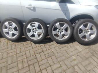 ALU kola Škoda 205/55 R16 komplet