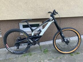 YT Industries Tues CF Pro 2018 - 1