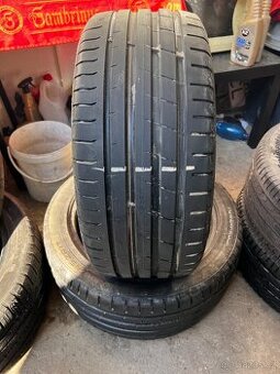 Letní pneu Nokian 235/45/17
