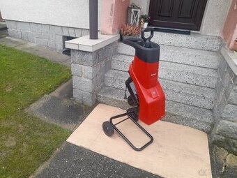 Zahradní drtič Einhell GH-KS 2440 - 1