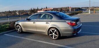 BMW E60 520i benzín-manuál R6