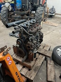 Motor zetor 6201 - 1