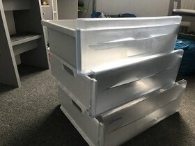 šuplíky do mrazáku Indesit White BEAA 35 P